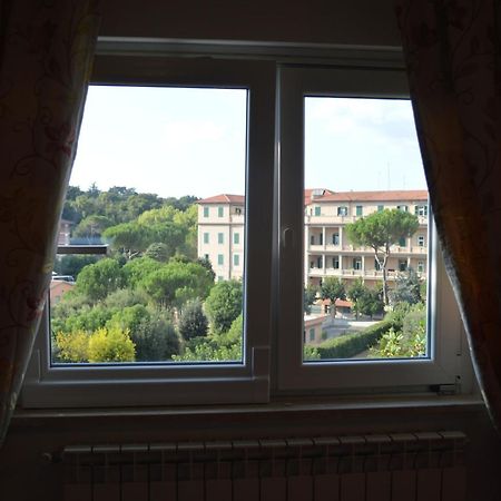 Mons Aureus Resort Rome Buitenkant foto
